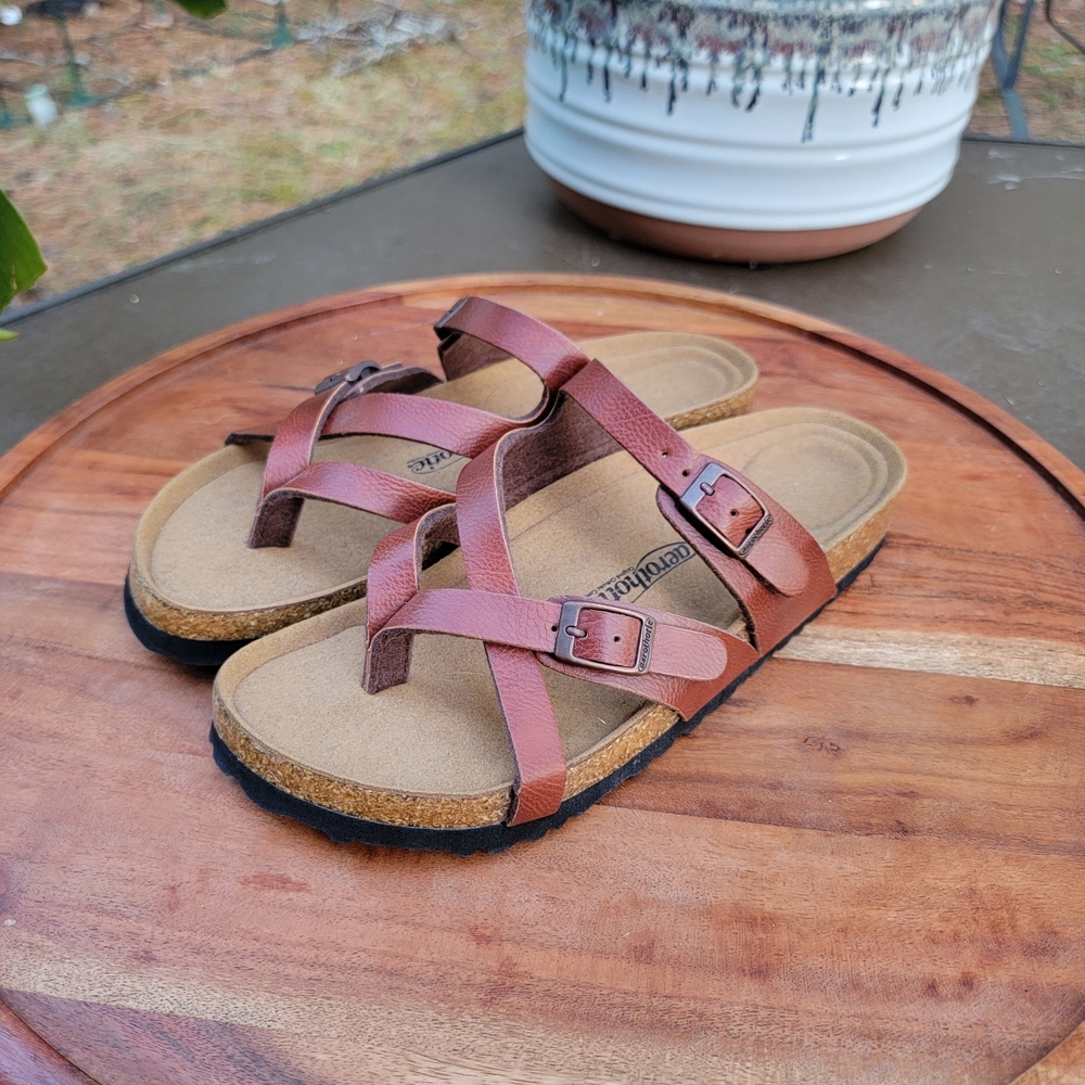 Aerothotic Comfortable Brown Strappy Sandals 38